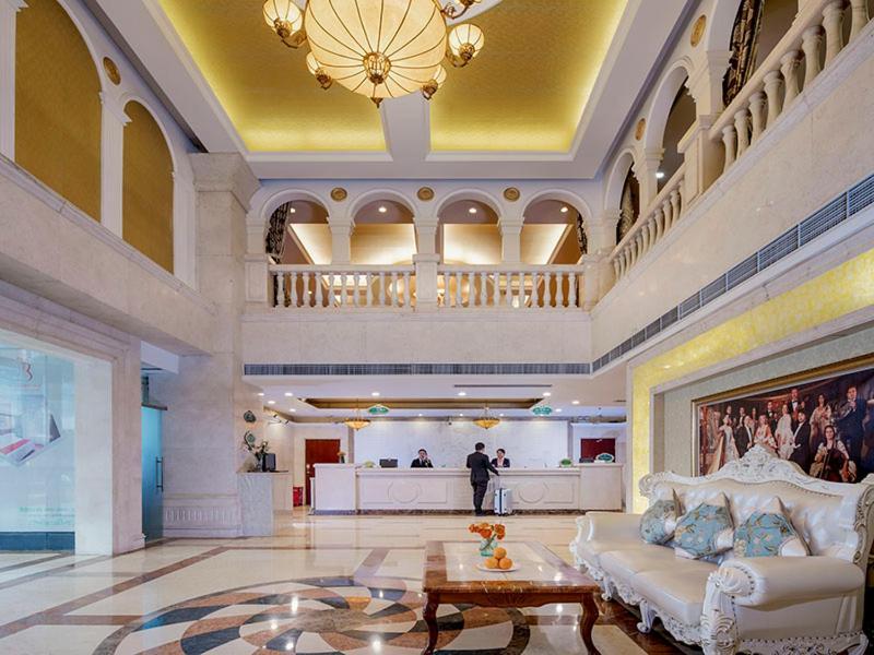 Vienna International Hotel Taicang Nanyang Plaza Exterior photo