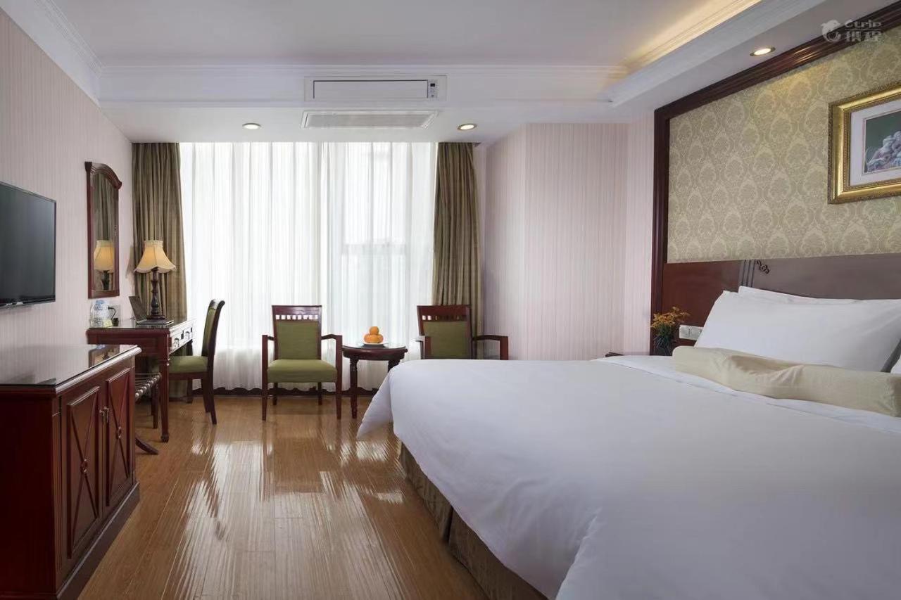 Vienna International Hotel Taicang Nanyang Plaza Exterior photo